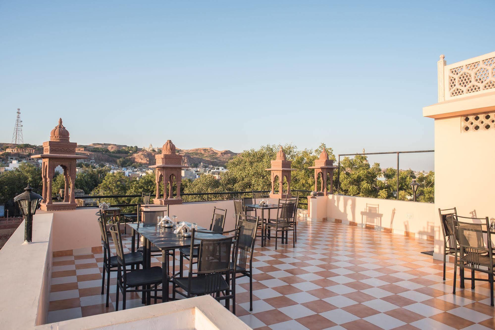 Hotel Jee Ri Haveli à Jodhpur  Extérieur photo