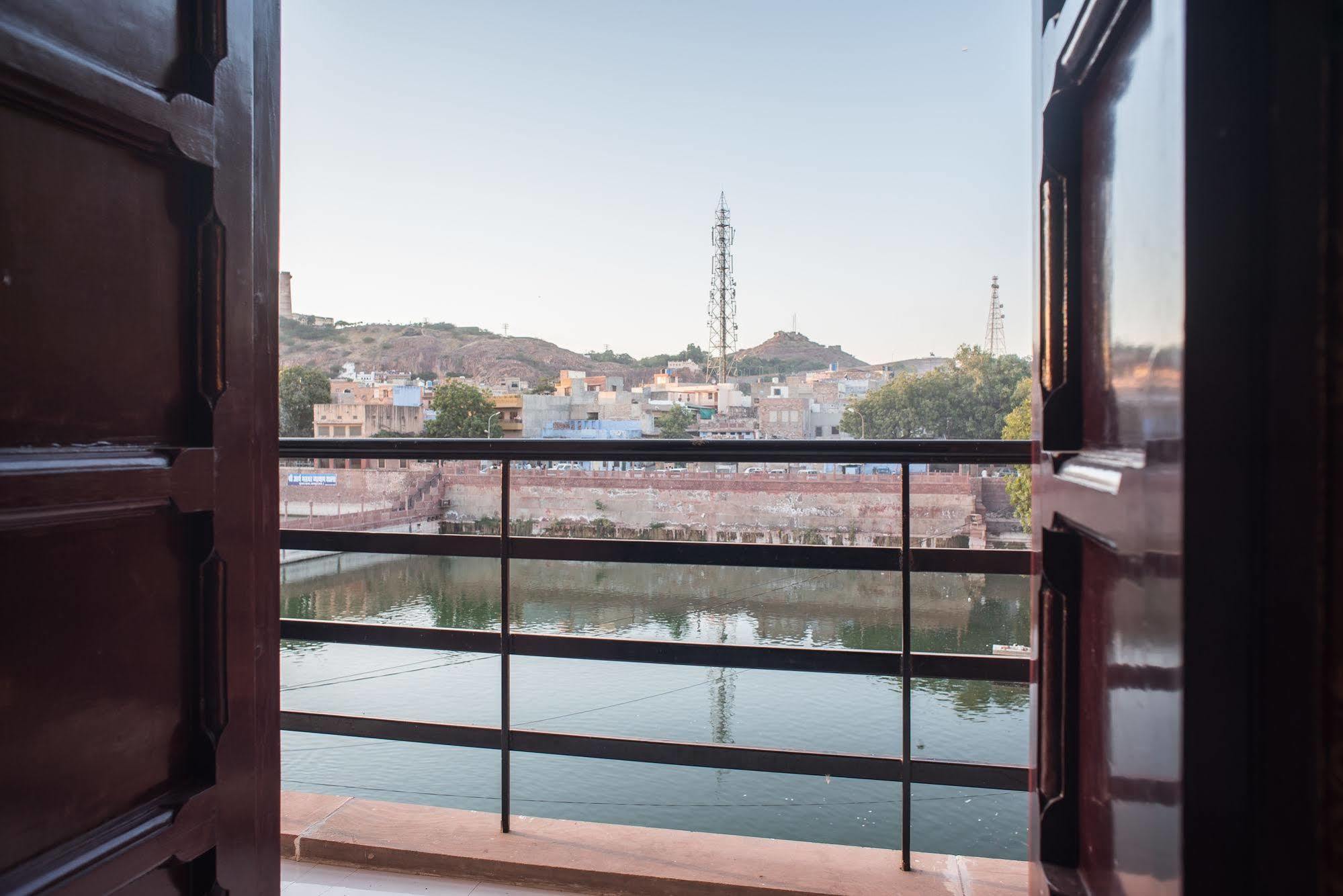 Hotel Jee Ri Haveli à Jodhpur  Extérieur photo